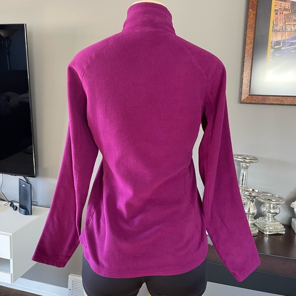 The North Face purple fleece sweater size S - Picture 4 of 8